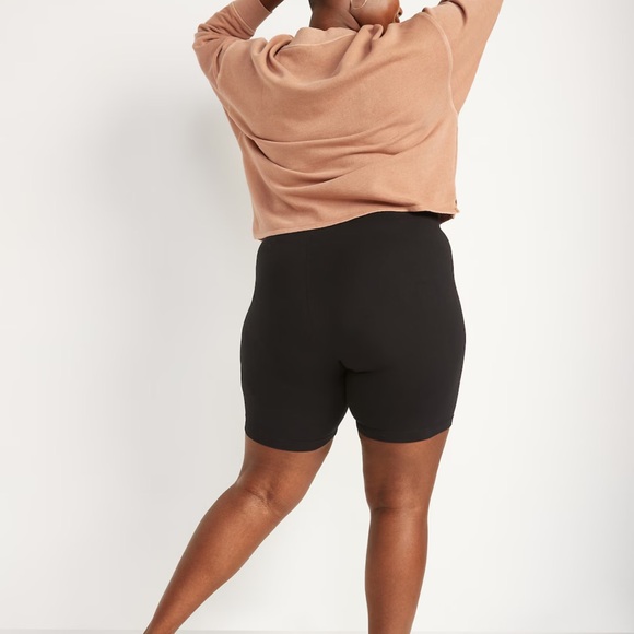 NWT OLD NAVY High-Waisted Biker Shorts -- 8-inch inseam Color: Blackjack - Picture 8 of 10